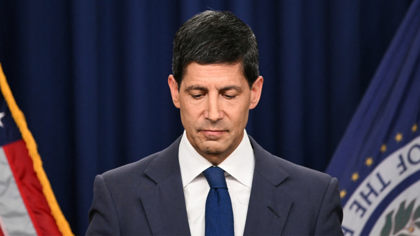 LEE CARTER: The Fed finally raised rates. The real danger now for the GOP is what happens next